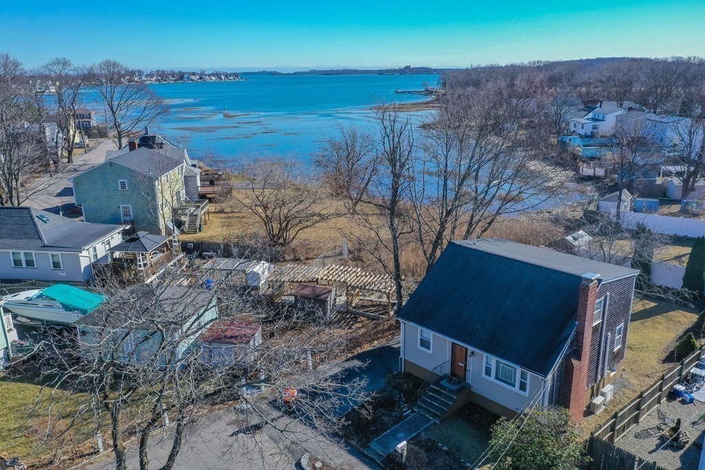 35 Grace Road Quincy, MA 02169 - Photo 3 of 27 Gallery Image 3