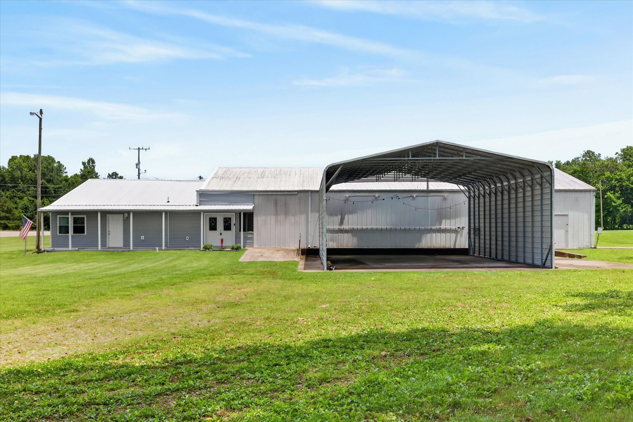 1508 Highway 79 Dover, TN 37058 - Photo 2 of 43