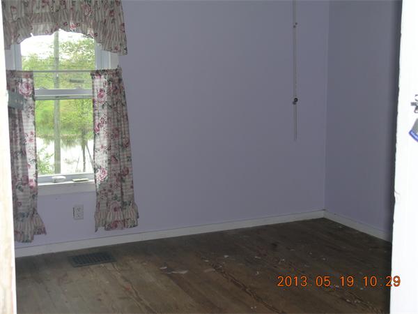 122 Pond Brook Road Huntington, MA 01050 - Photo 13 of 19 an empty room with windows