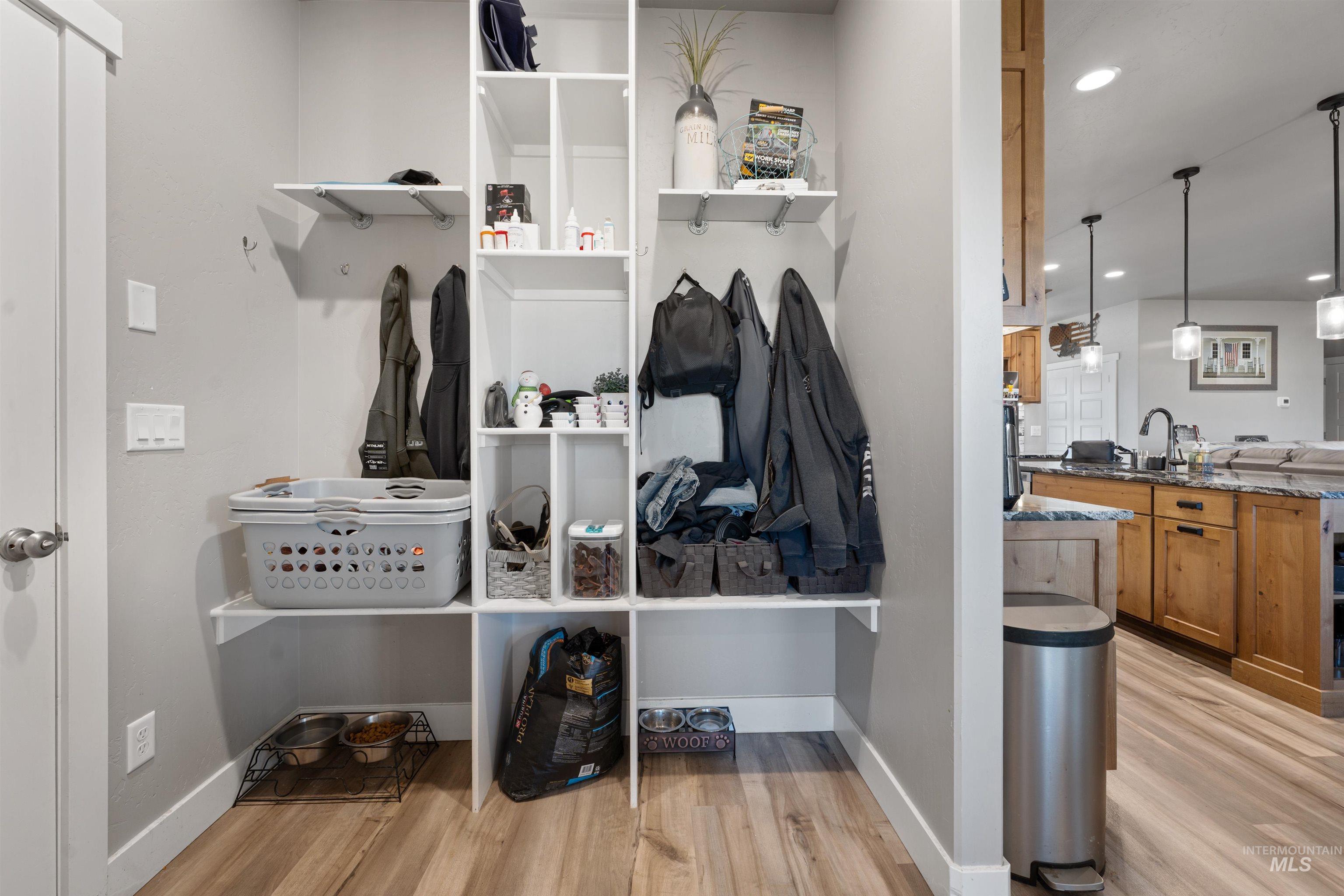 1005 Kenbrook Loop Twin Falls, ID 83301 - Photo 31 of 47 Mudroom featuring light wood-style flooring and recessed lighting