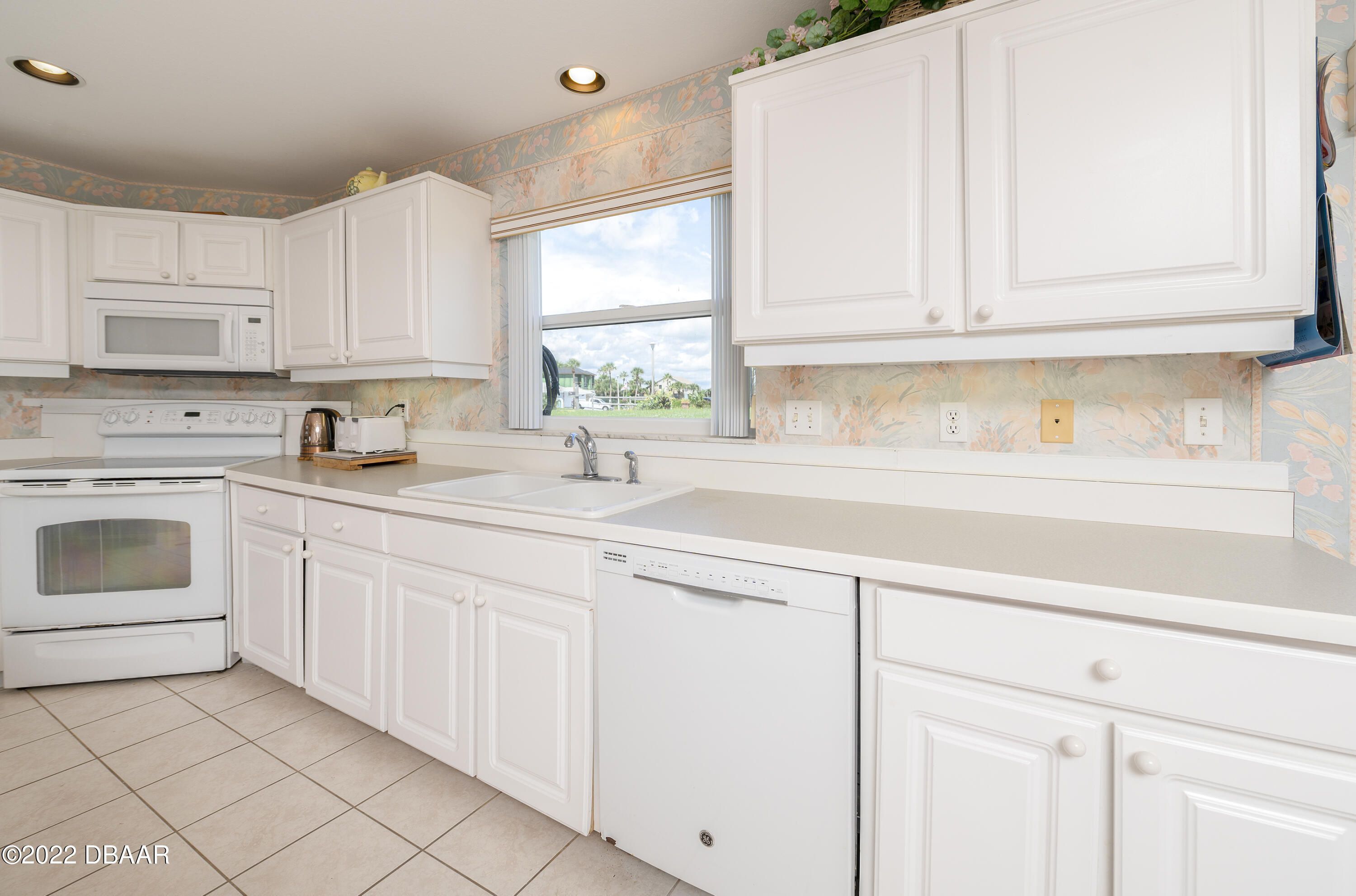 103 Peninsula Winds Drive Ormond Beach, FL 32176 - Photo 20 of 59 JK_103PeninsulaWinds__17 copy