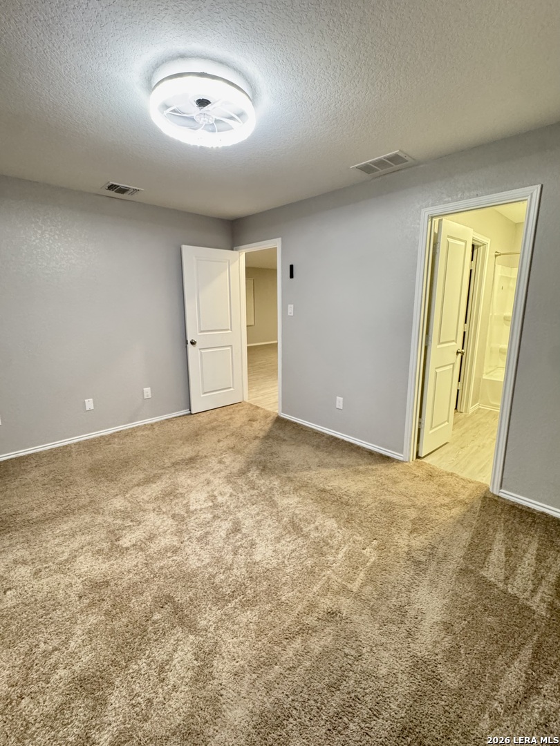 6855 Burgess Ridge Converse, TX 78109 - Photo 12 of 33 Gallery Image 12