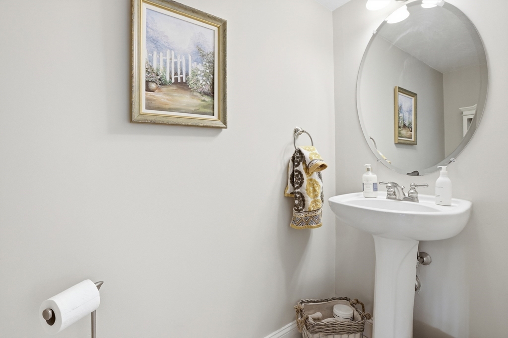 21 Sandstone Road, Unit 21 Westford, MA 01886 - Photo 13 of 41