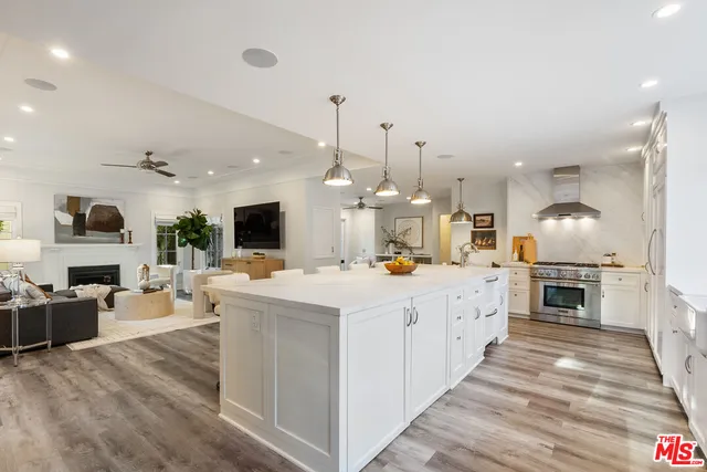 $4,050,000 | 1023 Centinela Avenue, Santa Monica, CA 90403