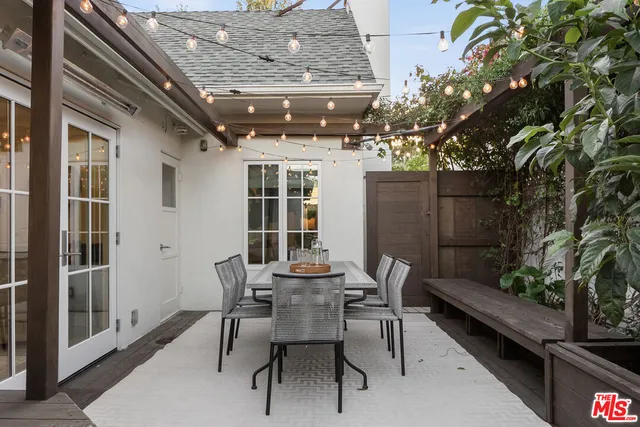$4,050,000 | 1023 Centinela Avenue, Santa Monica, CA 90403