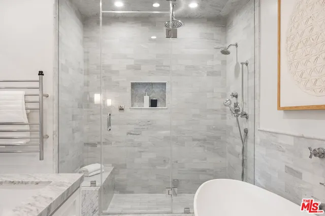 $4,050,000 | 1023 Centinela Avenue, Santa Monica, CA 90403