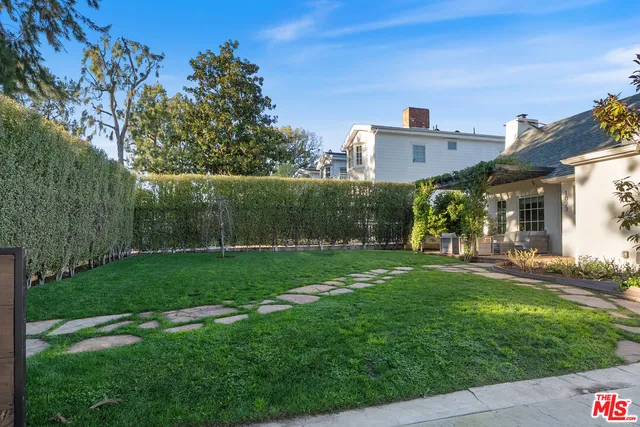 $4,050,000 | 1023 Centinela Avenue, Santa Monica, CA 90403