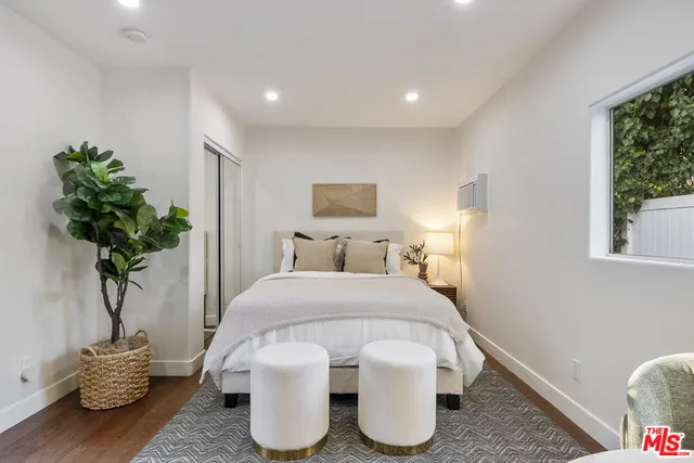 $4,050,000 | 1023 Centinela Avenue, Santa Monica, CA 90403
