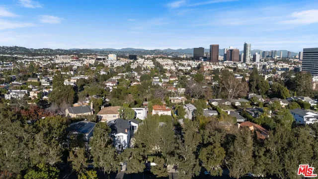 $4,050,000 | 1023 Centinela Avenue, Santa Monica, CA 90403