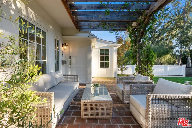 $4,050,000 | 1023 Centinela Avenue, Santa Monica, CA 90403