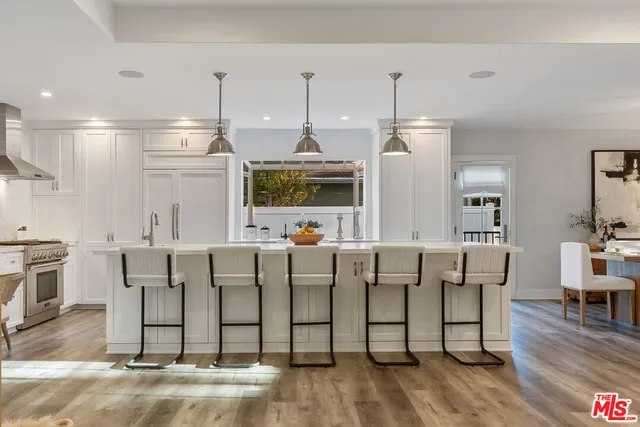 $4,050,000 | 1023 Centinela Avenue, Santa Monica, CA 90403