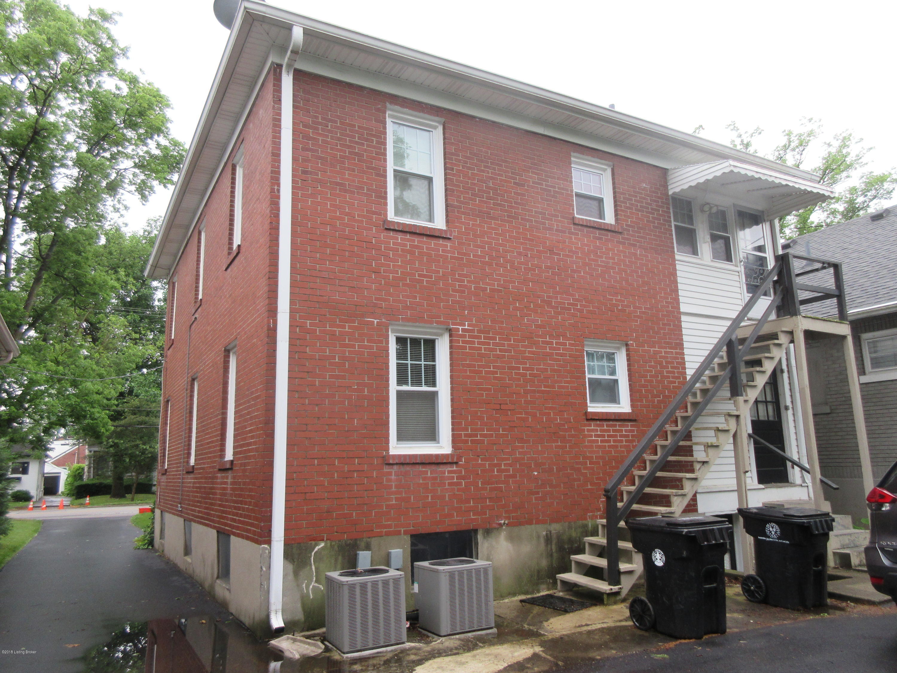 3419 Lexington Road Louisville, KY 40207 - Photo 3 of 36 IMG_7855