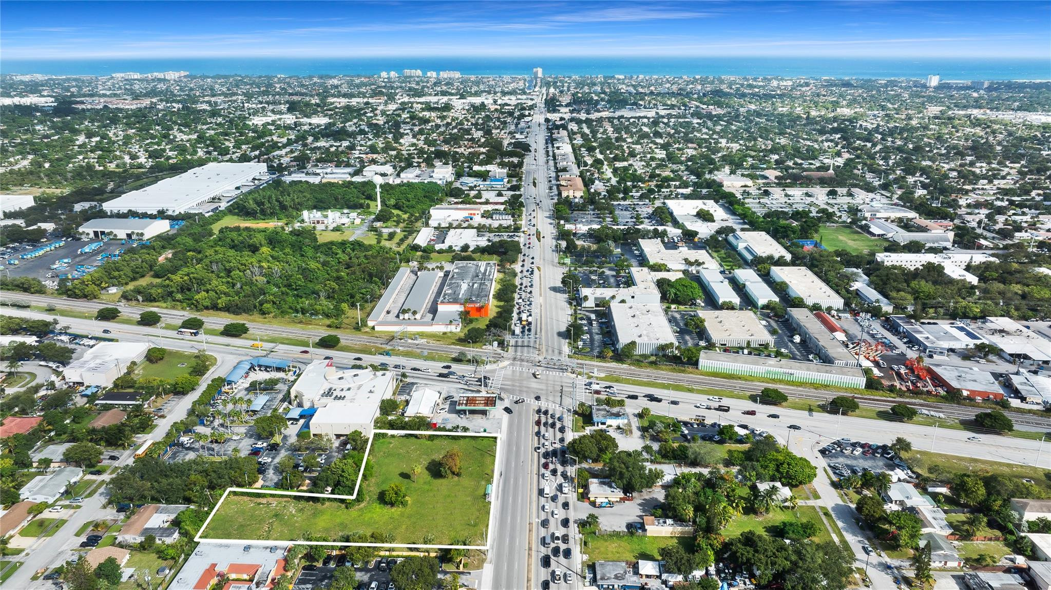651 East Sample Road Deerfield Beach, FL 33064 - Photo 5 of 9 Photo 5