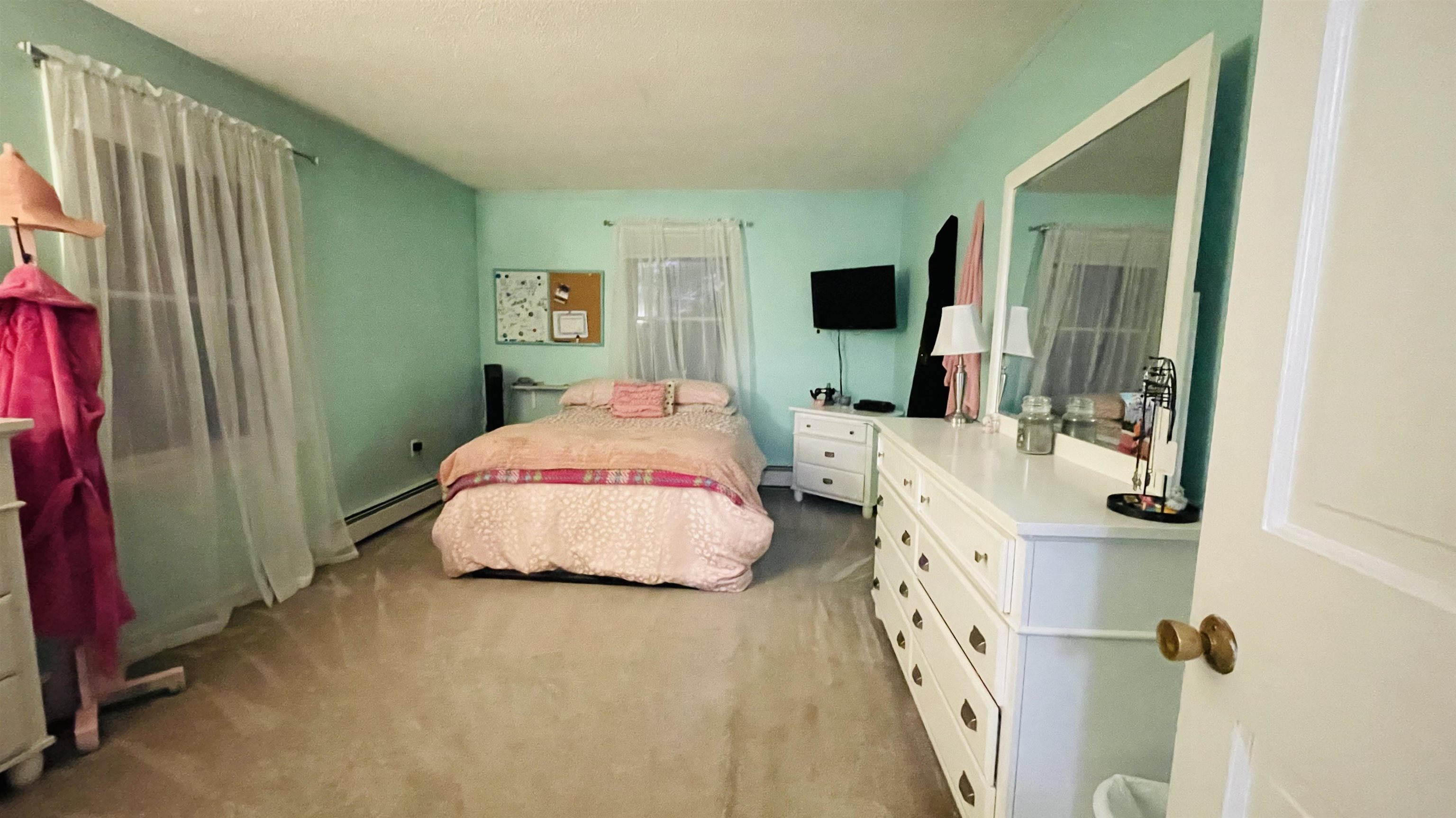 219 Range Road Windham, NH 03087 - Photo 17 of 22