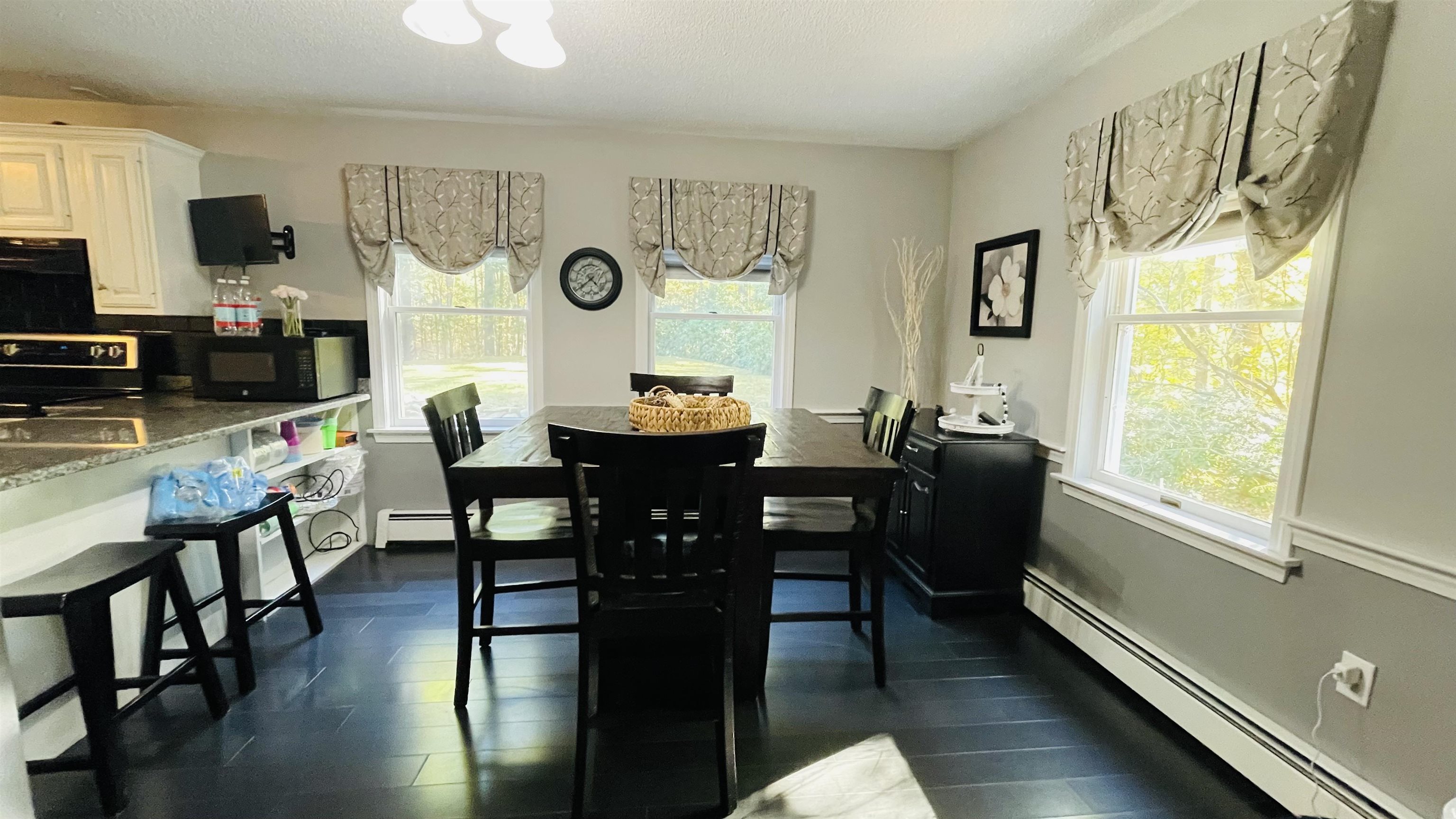 219 Range Road Windham, NH 03087 - Photo 6 of 22