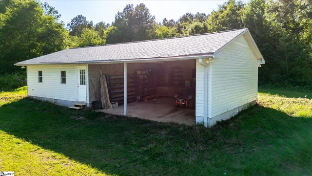 $525,000 | 503 Lawrence Road, Anderson, SC 29624