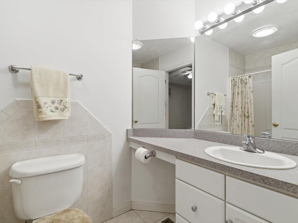 2003 Ridge Road McKeesport, PA 15135 - Photo 23 of 50 Primary Bathroom