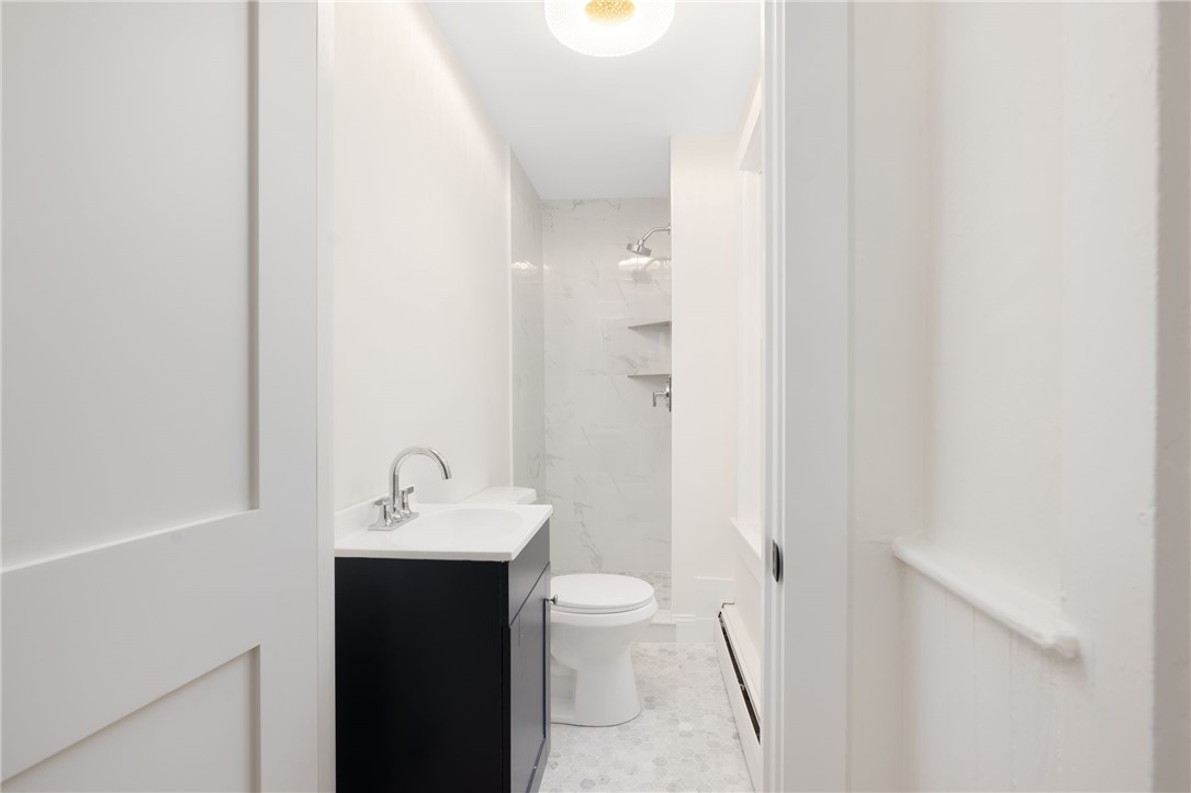 28 Young Street, Unit 2 Newport, RI 02840 - Photo 7 of 18