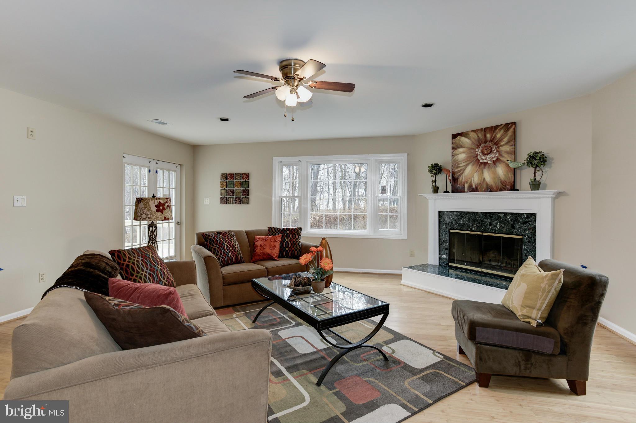 13209 Jasper Road Fairfax, VA 22033 - Photo 12 of 30 Huge Family Room with wood burning fireplace