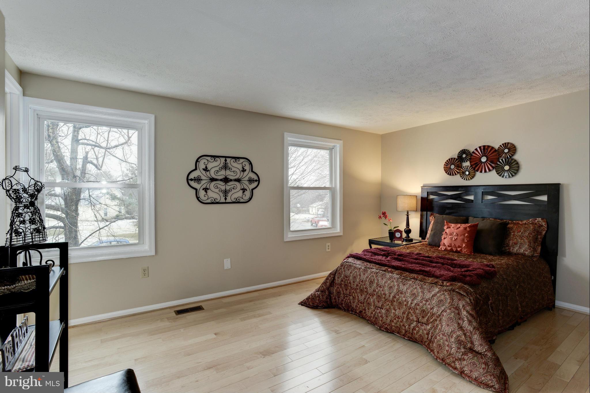 13209 Jasper Road Fairfax, VA 22033 - Photo 15 of 30 Bedroom (Master)