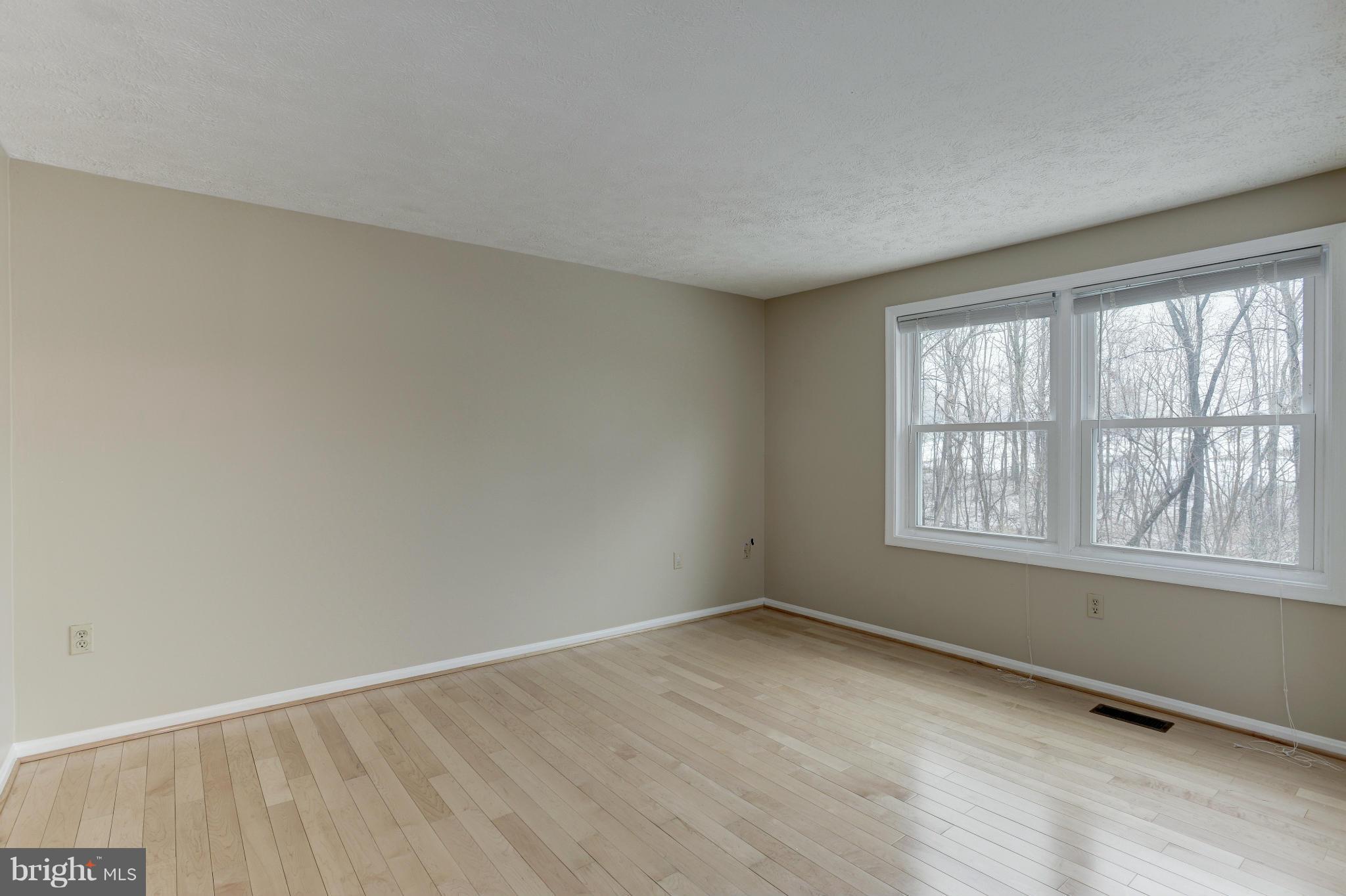13209 Jasper Road Fairfax, VA 22033 - Photo 20 of 30 Bedroom