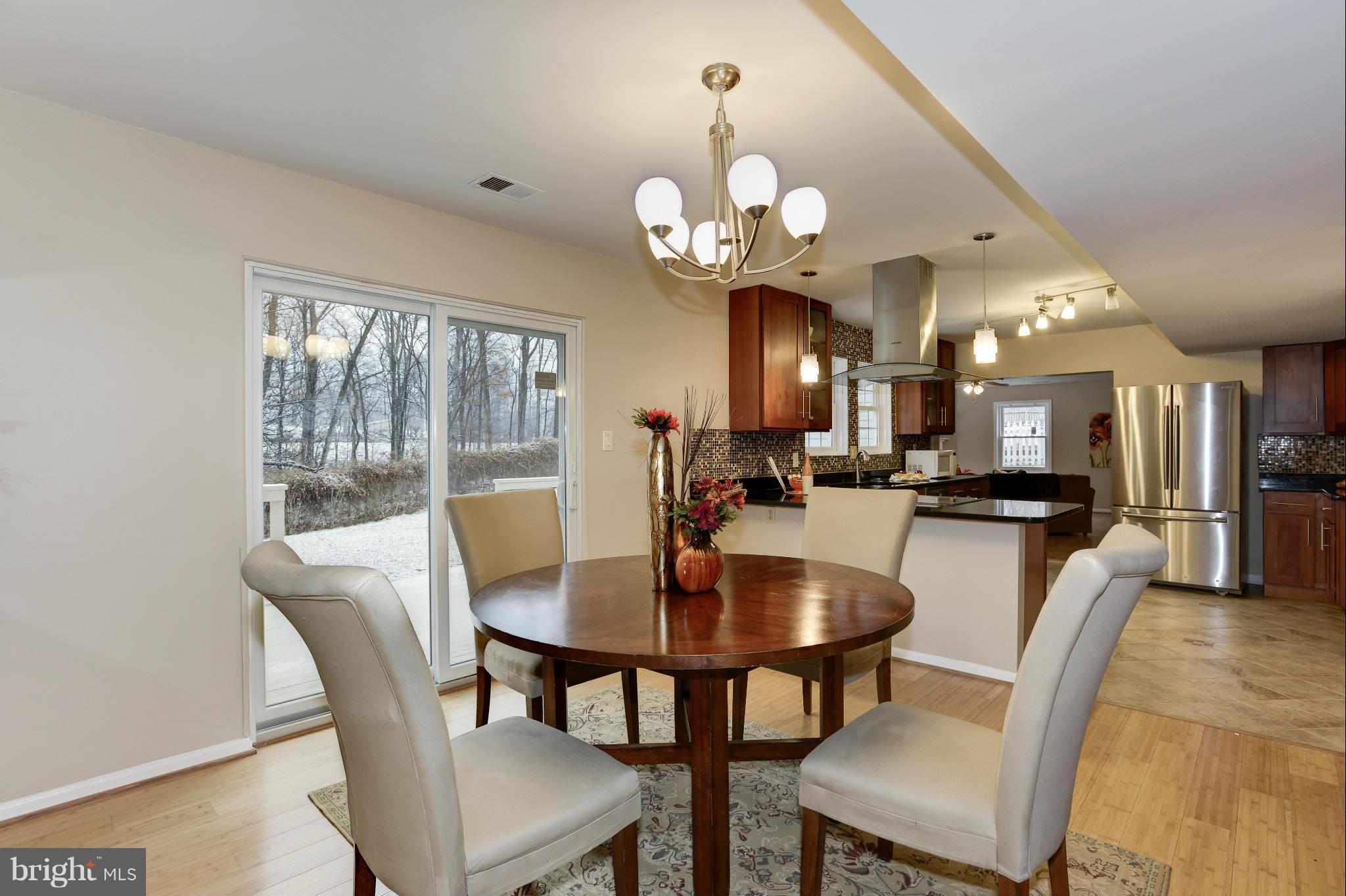 13209 Jasper Road Fairfax, VA 22033 - Photo 6 of 30 Dining Room