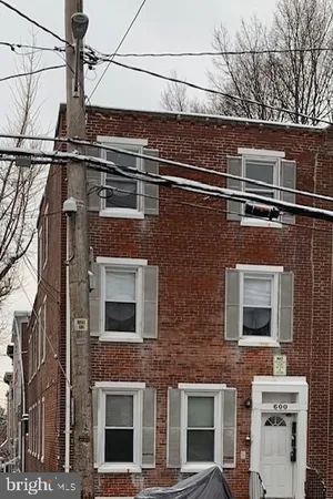 $350,000 | 600 West 5th Street, Wilmington, DE 19801