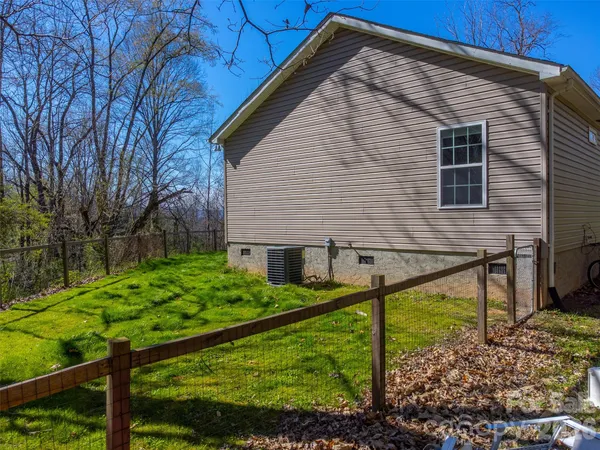 $350,000 | 138 Elm Street, Sylva, NC 28779