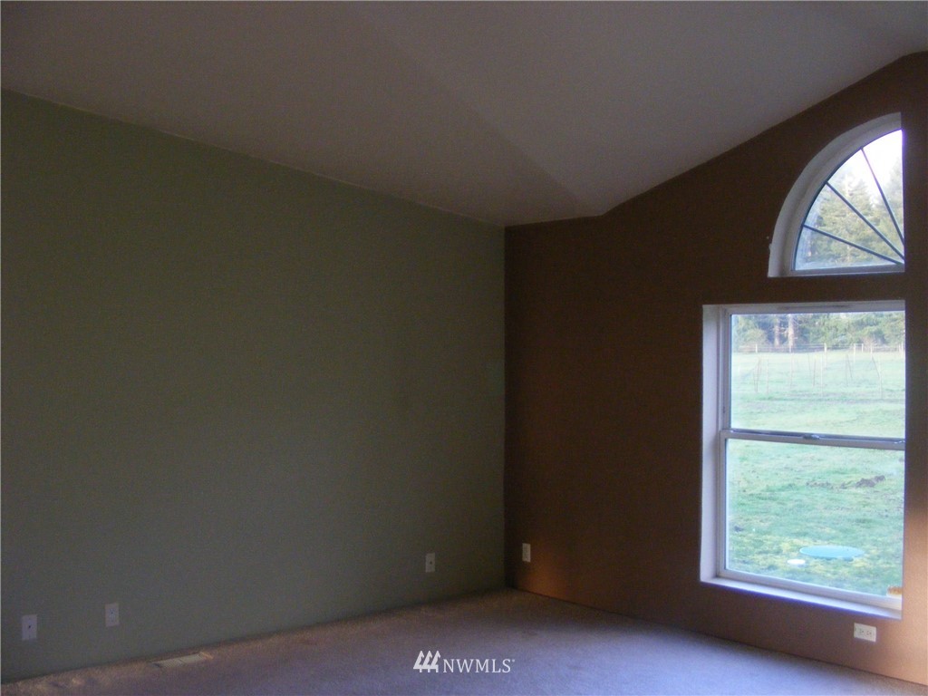 12603 Reo Road Southeast Rainier, WA 98576 - Photo 14 of 14 Gallery Image 14