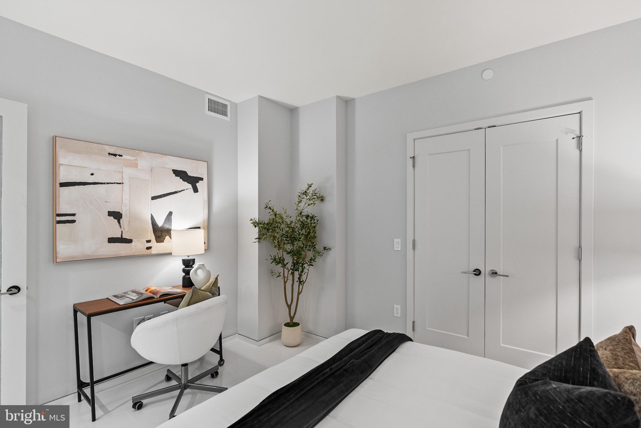 45 Sutton Square Southwest, Unit 1104 Washington, DC 20024 - Photo 20 of 56