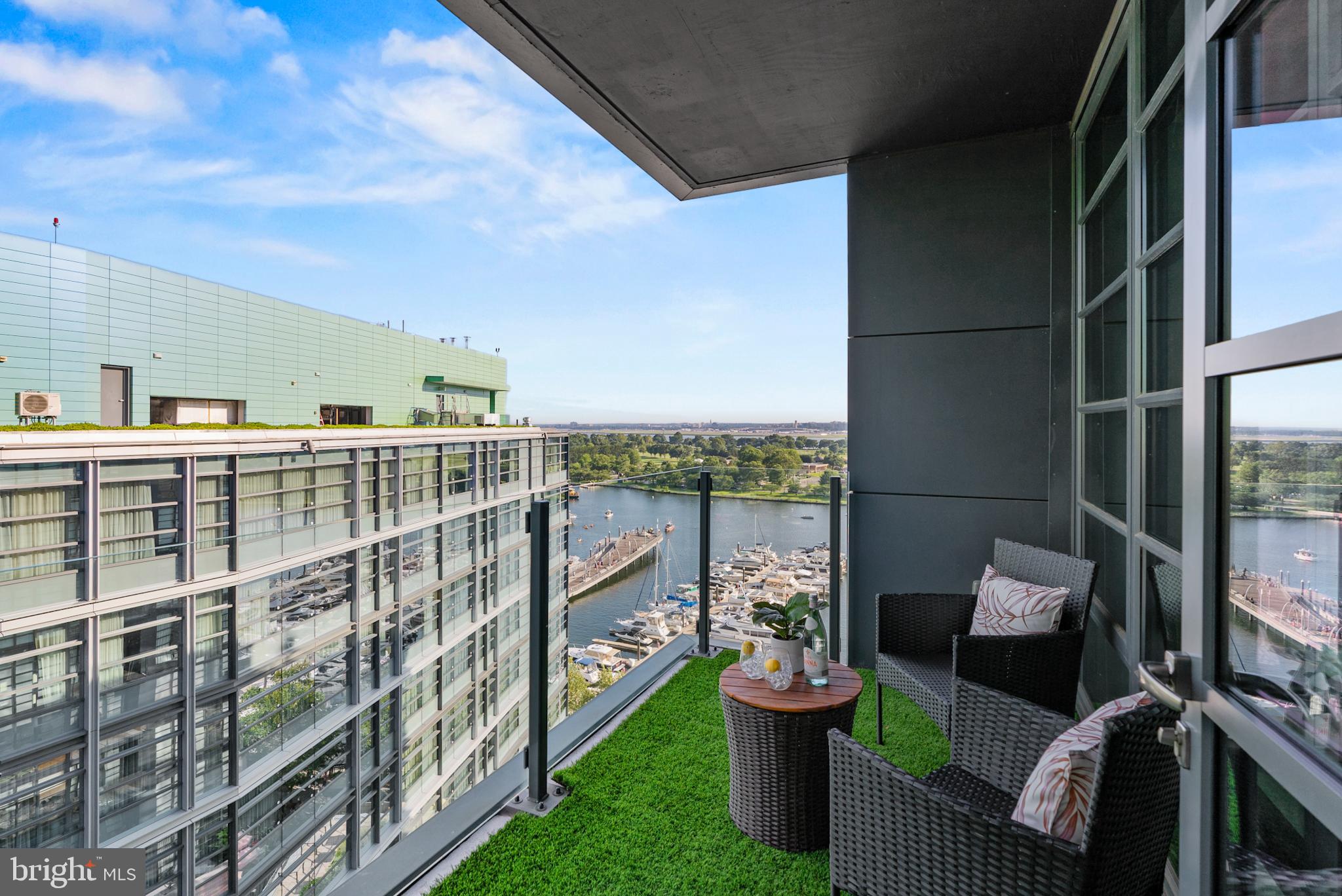 45 Sutton Square Southwest, Unit 1104 Washington, DC 20024 - Photo 29 of 56