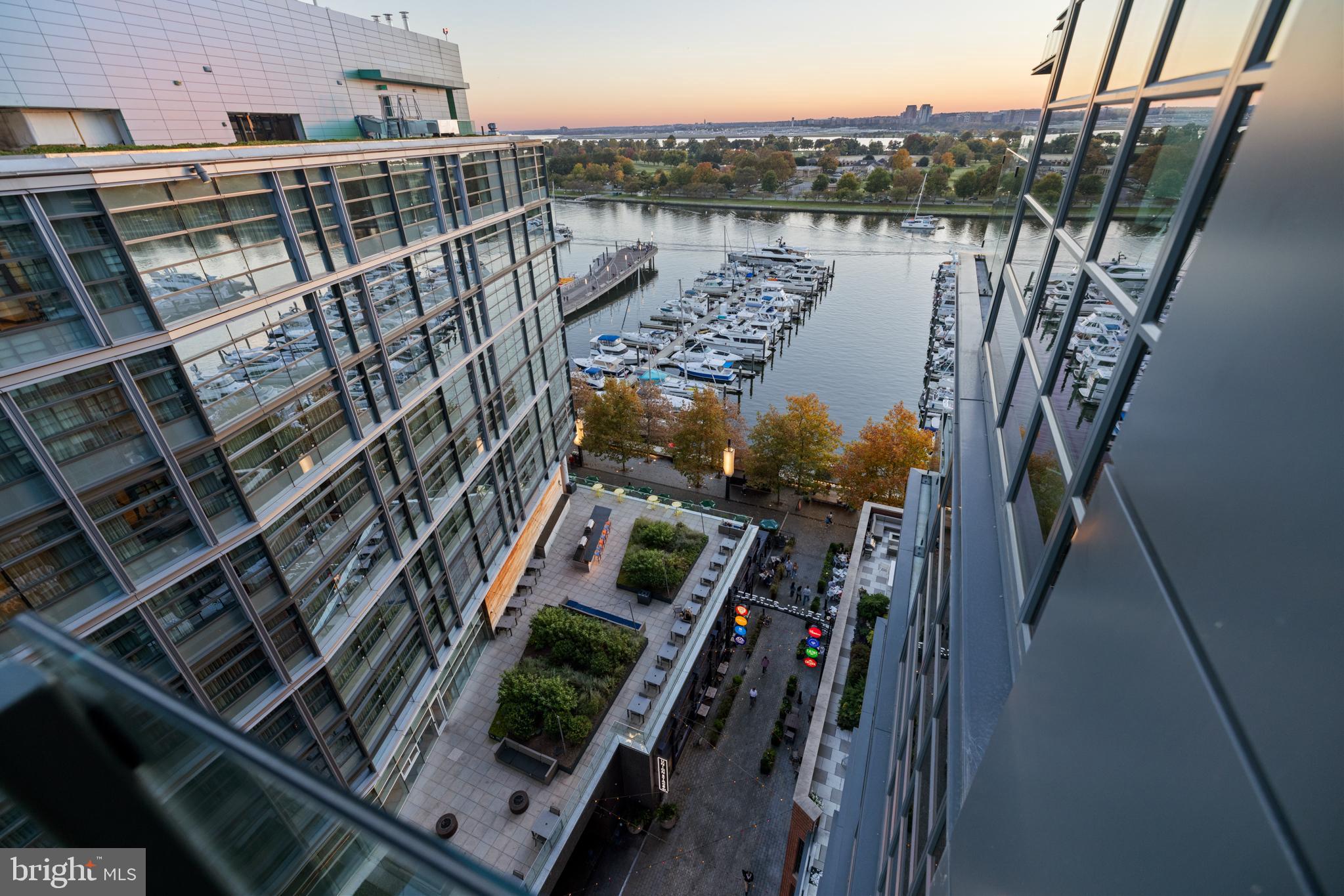 45 Sutton Square Southwest, Unit 1104 Washington, DC 20024 - Photo 36 of 56