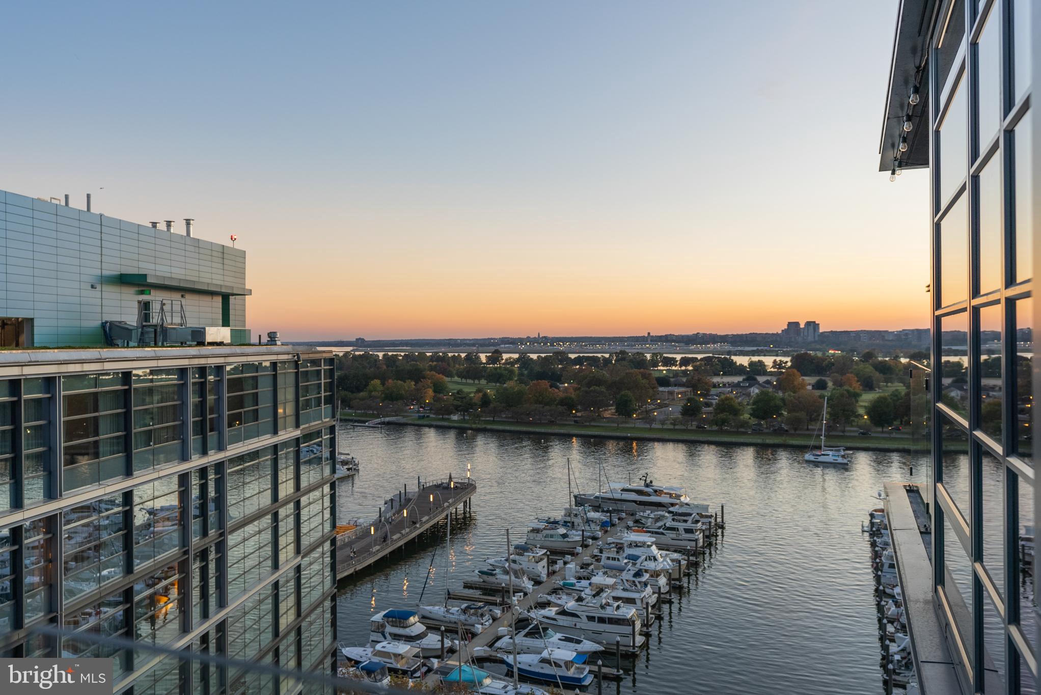 45 Sutton Square Southwest, Unit 1104 Washington, DC 20024 - Photo 45 of 56