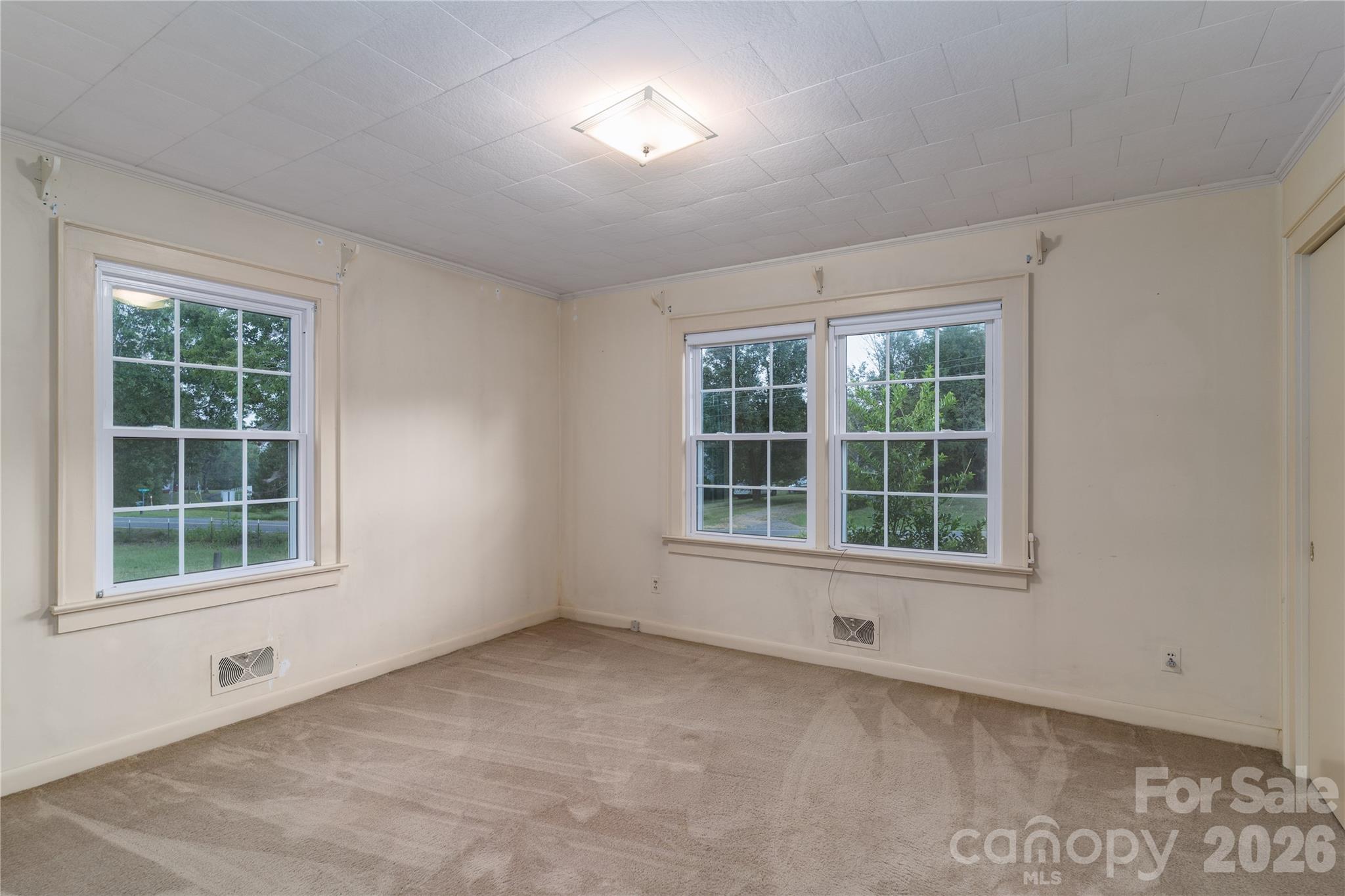 5271 Harris Farm Road Hickory, NC 28602 - Photo 29 of 41 Gallery Image 29