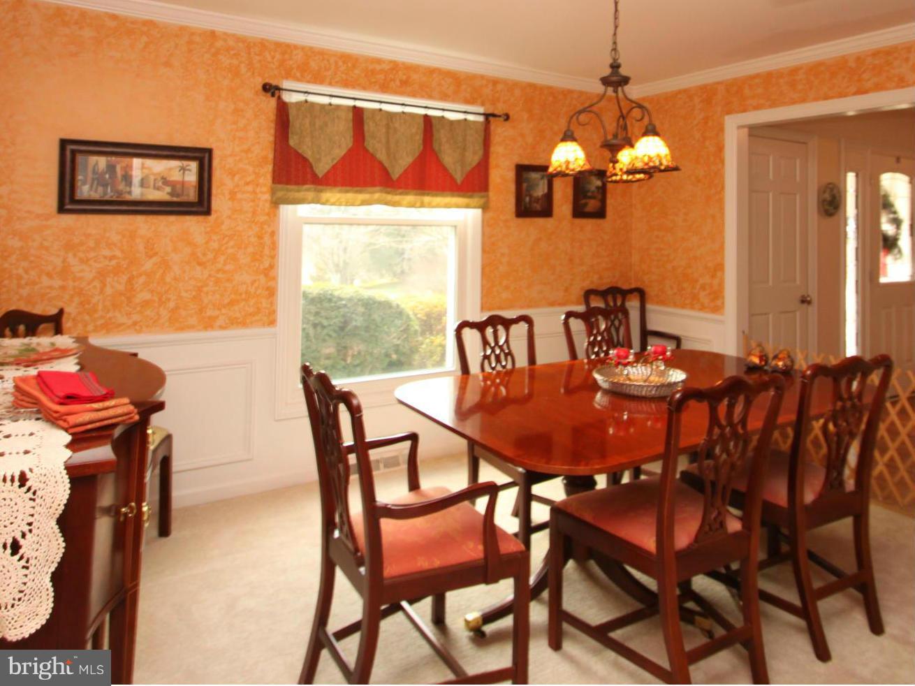 19249 Stallion Road Culpeper, VA 22701 - Photo 6 of 30 Dining Room