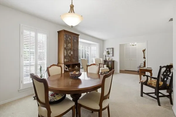 $285,000 | 1117 Roaring Springs Road, Fort Worth, TX 76114