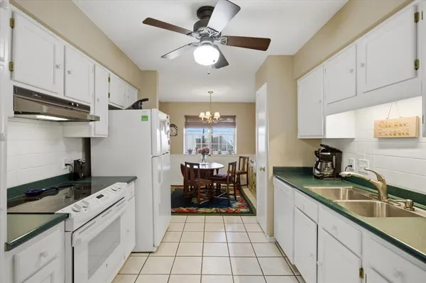 $285,000 | 1117 Roaring Springs Road, Fort Worth, TX 76114