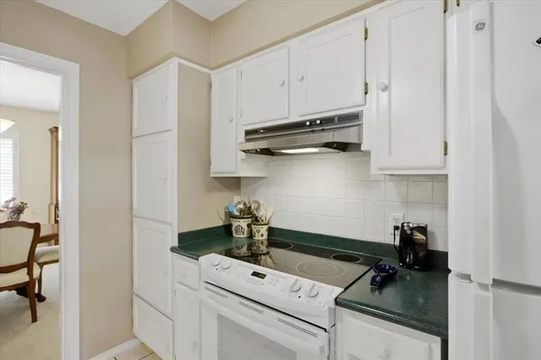 $285,000 | 1117 Roaring Springs Road, Fort Worth, TX 76114