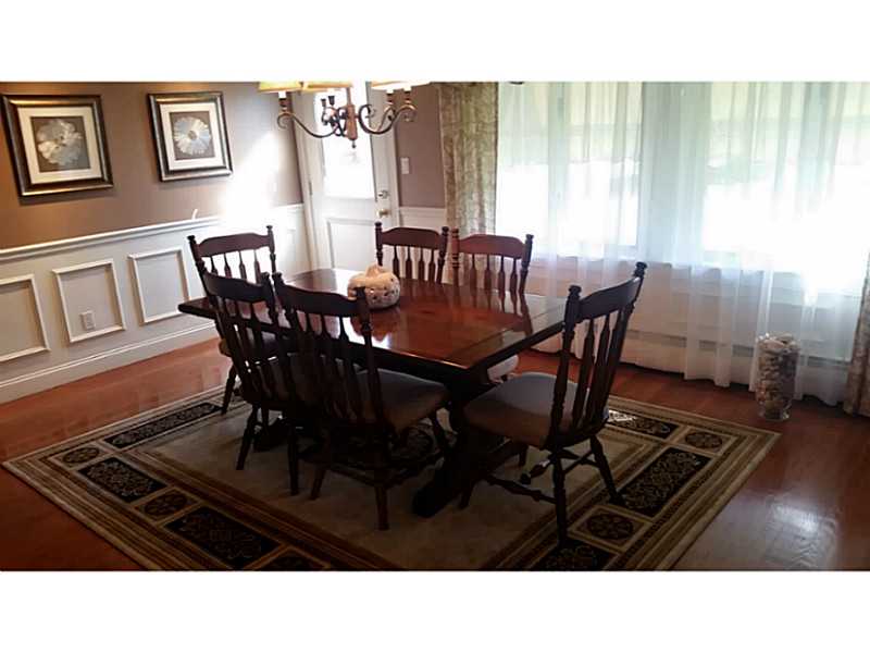 34 Glenside Road Cumberland, RI 02864 - Photo 5 of 16 Dining Room.