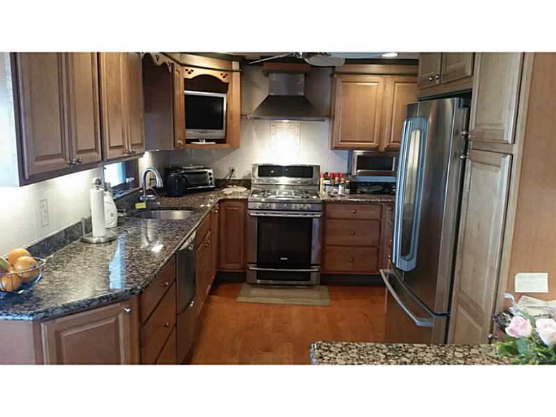 34 Glenside Road Cumberland, RI 02864 - Photo 7 of 16 Kitchen.