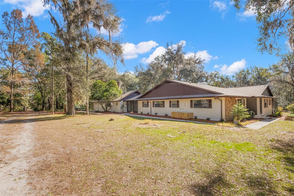 5432 Neff Lake Road Brooksville, FL 34601 - Photo 8 of 83