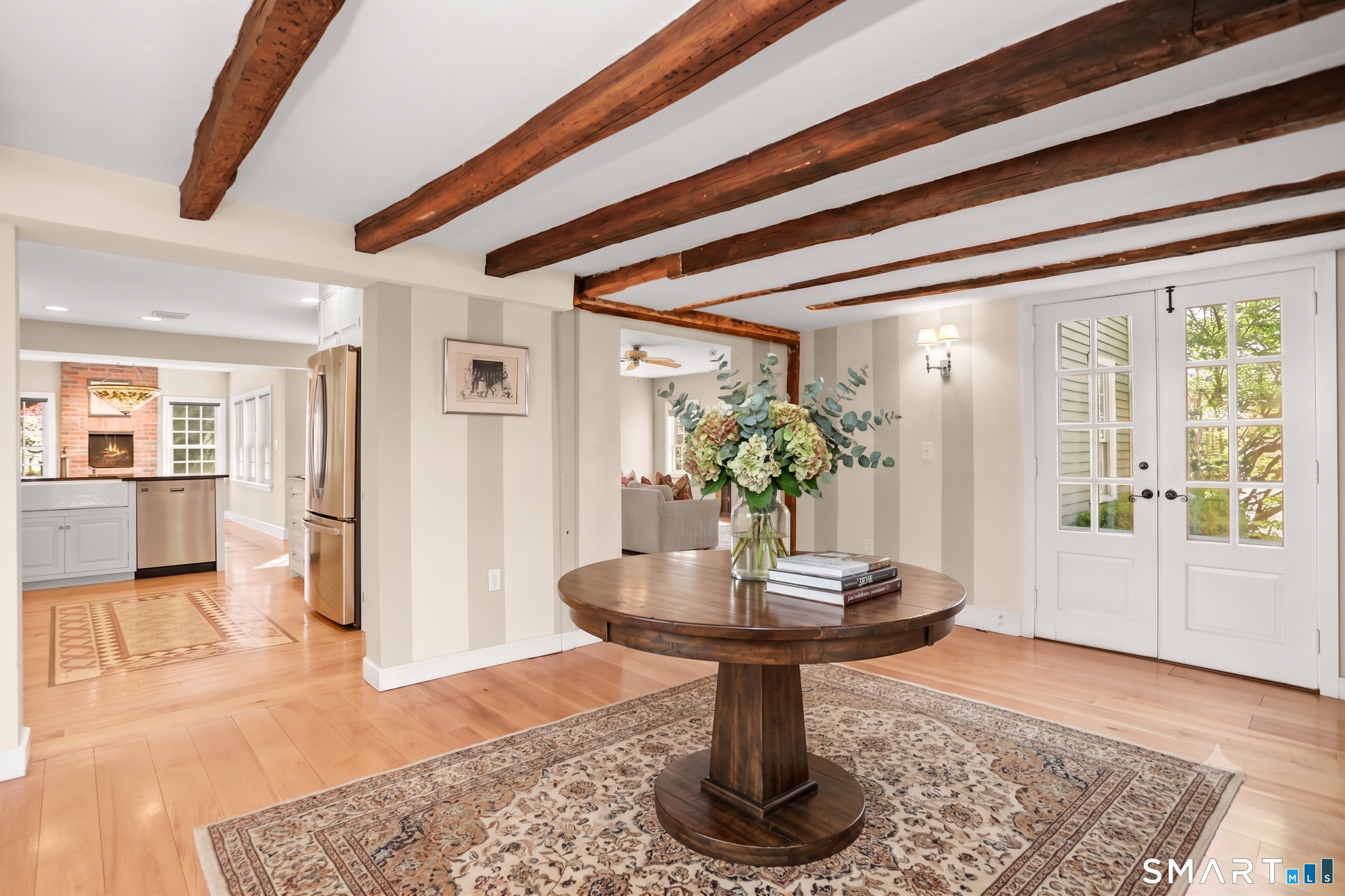 1005 Old Post Road Fairfield, CT 06824 - Photo 6 of 34