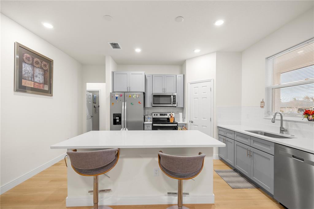 4143 Southwest 133rd Loop Ocala, FL 34473 - Photo 8 of 29