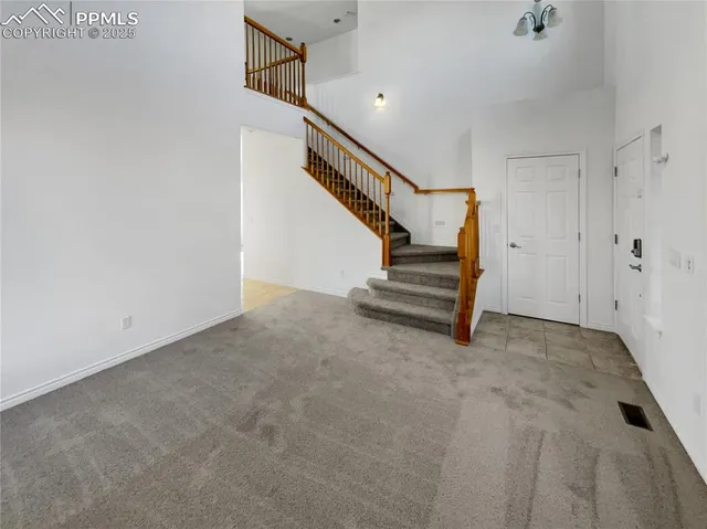 a view of entryway and hall