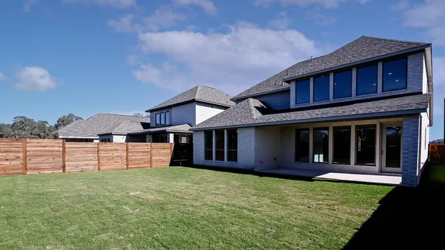 $497,900 | 309 Foxfire Cove, Lockhart, TX 78644