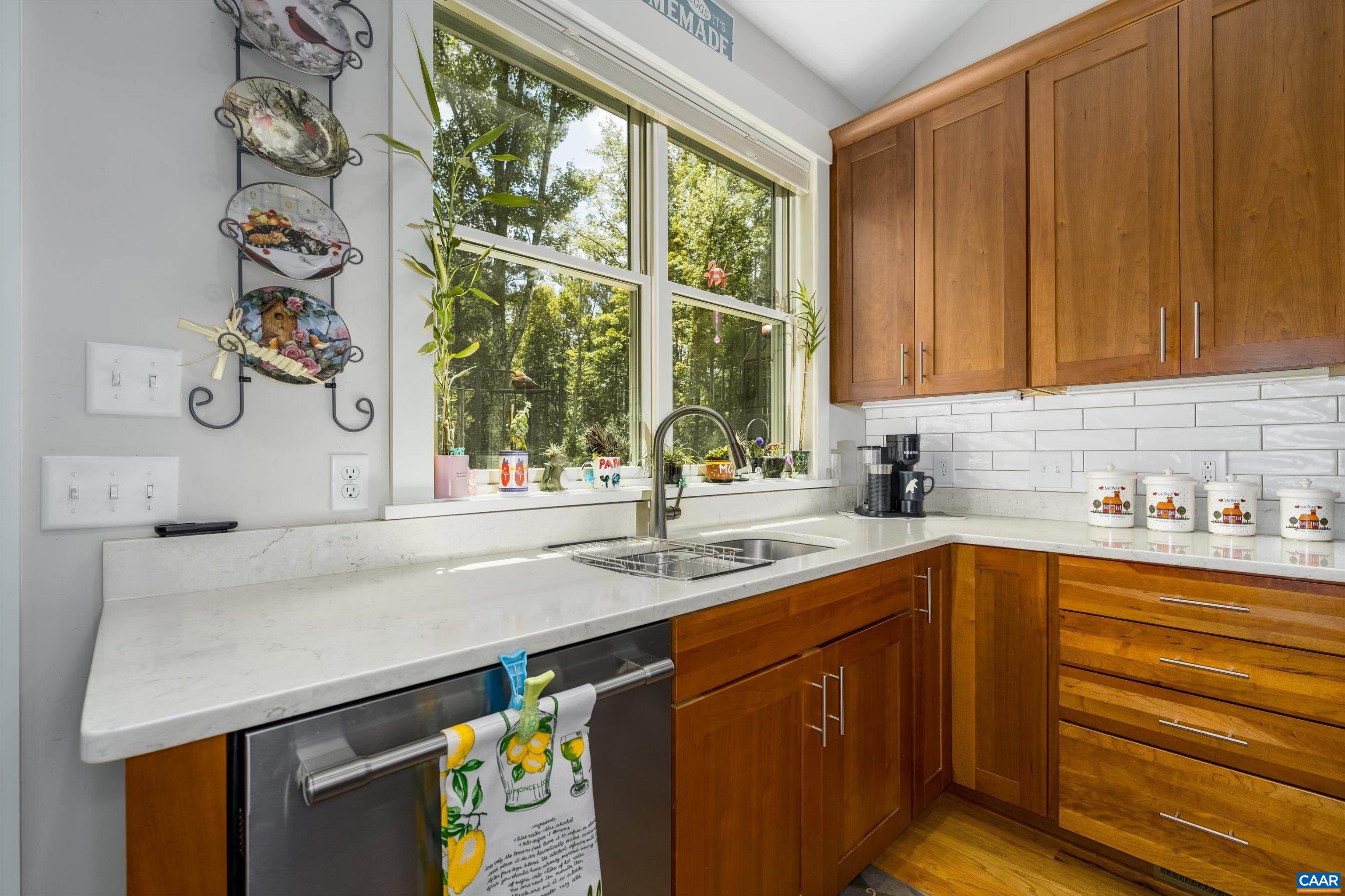 336 Bear Run Road Stanardsville, VA 22973 - Photo 18 of 67 Gallery Image 18