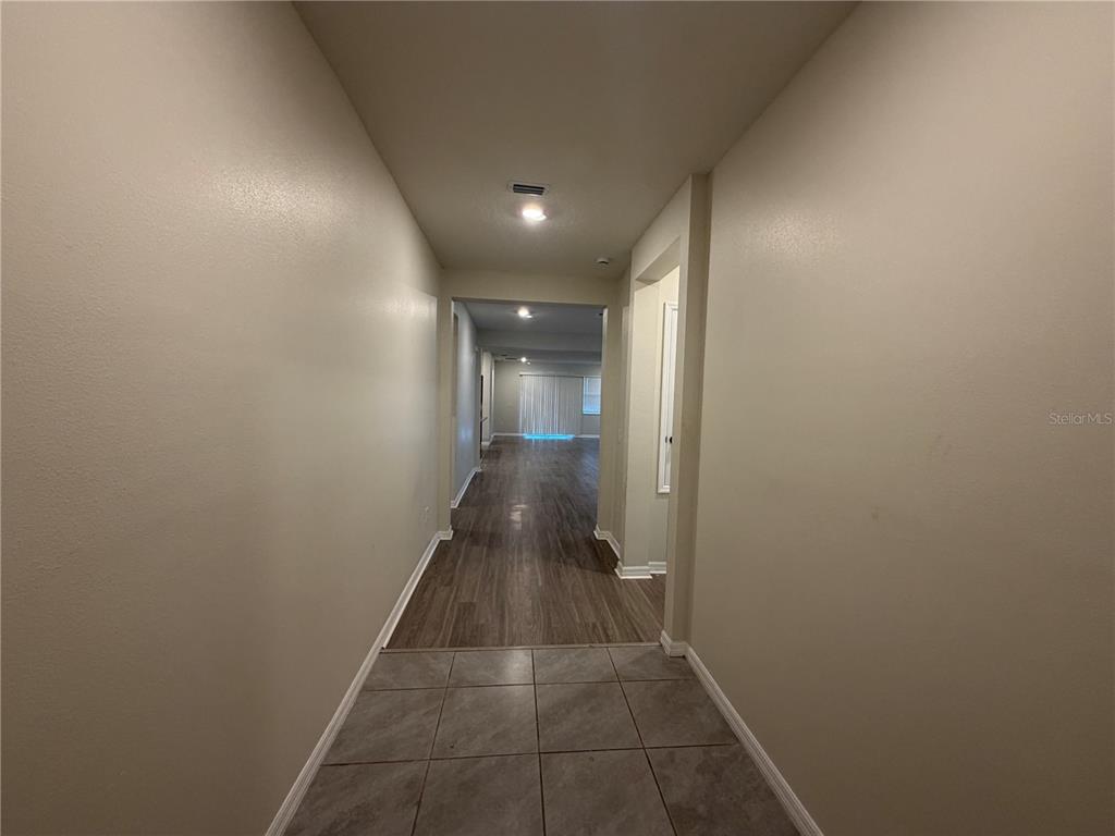 9448 Sanders Pk Place Seffner, FL 33584 - Photo 5 of 21 a view of gallery