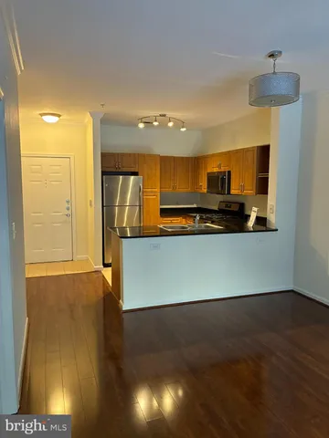 $310,000 | 12909 Centre Park Circle, Unit 102, Herndon, VA 20171