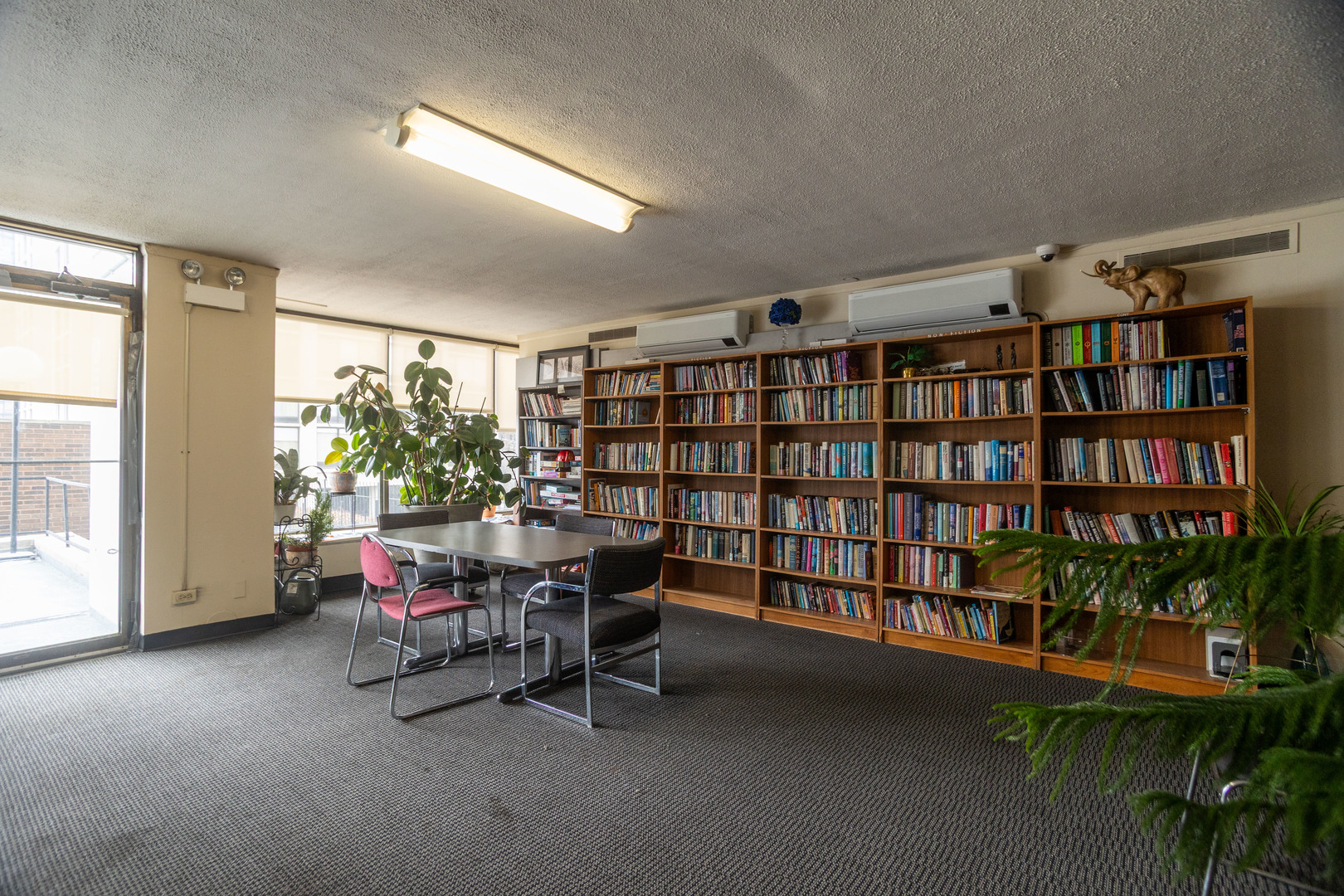 5455 North Sheridan Road, Unit 2511 Chicago, IL 60640 - Photo 12 of 17