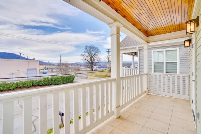 $3,000 | 1968 Rossville Avenue, Chattanooga, TN 37408